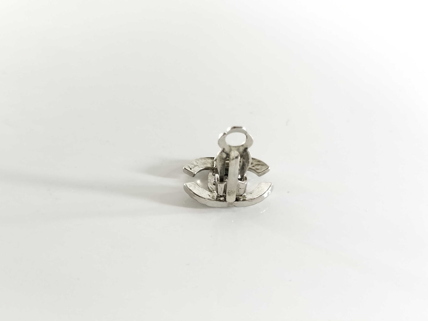 CHANEL Coco Mark Coco Mark 00A Single Clip-on Earring