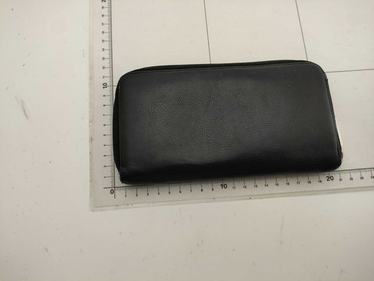 CHANEL Caviar Leather Round Zip Wallet with Coco Mark, No Seal
