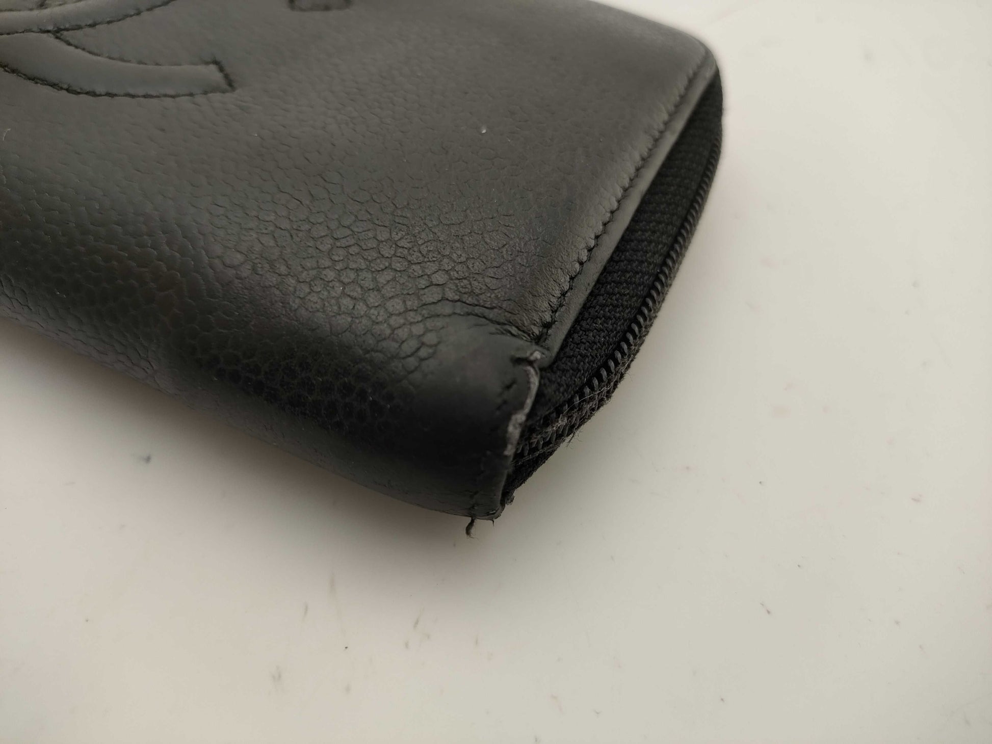 CHANEL Caviar Leather Round Zip Wallet with Coco Mark, No Seal