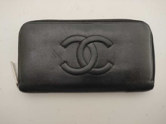 CHANEL Caviar Leather Round Zip Wallet with Coco Mark, No Seal