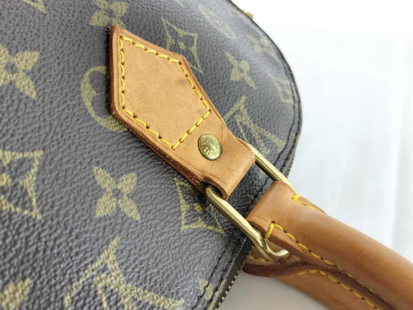 LOUIS VUITTON Monogram Alma PM Handbag