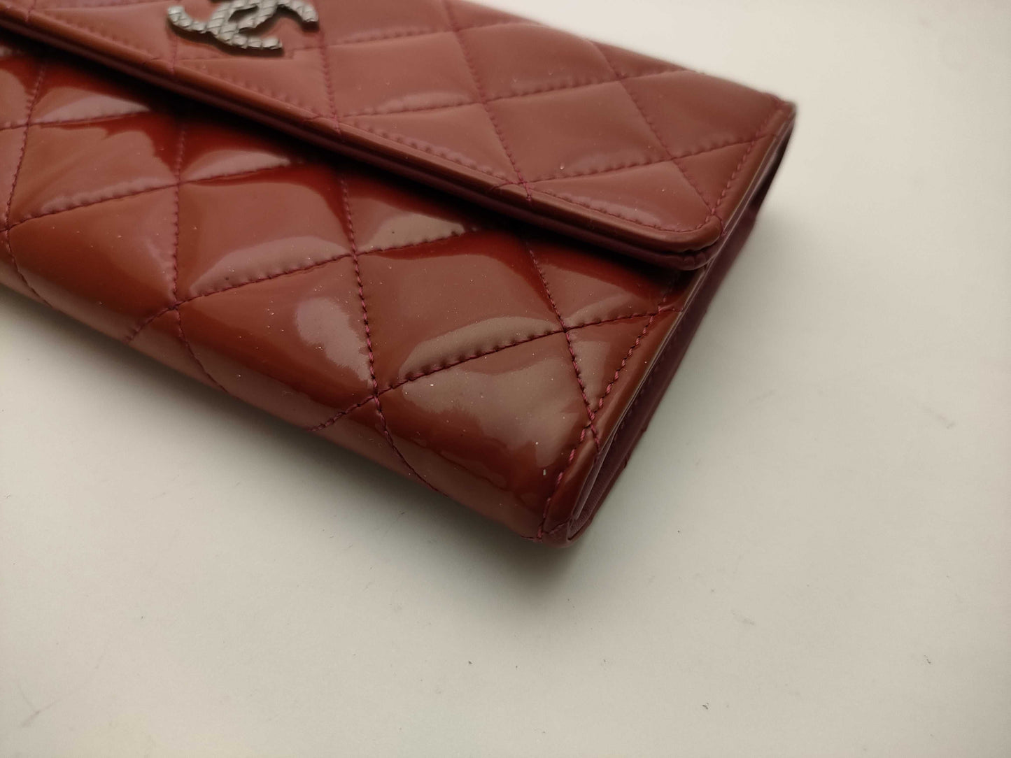 CHANEL Enamel Patent Matelasse Folding Long Wallet, 21 Series