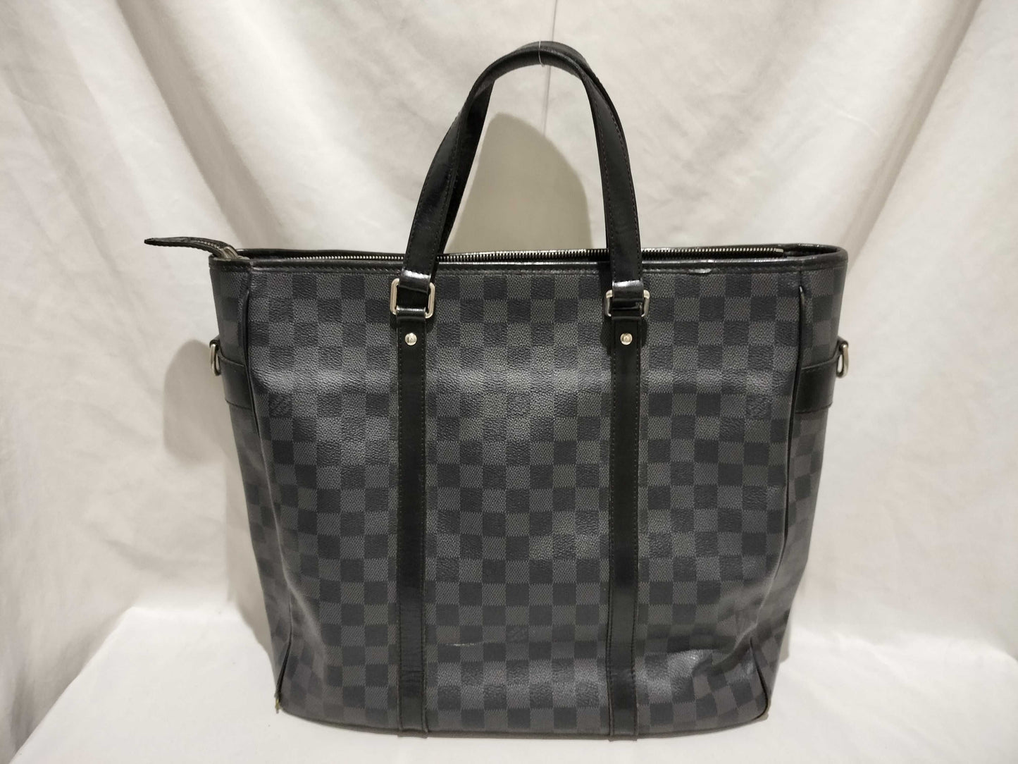 LOUIS VUITTON Damier Graphite Tadao Tote Bag