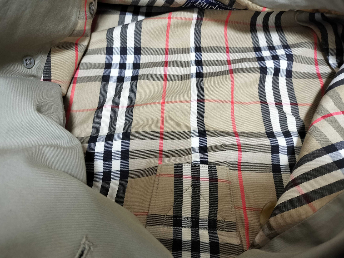 BURBERRY trench coat, stains and signs of wear.