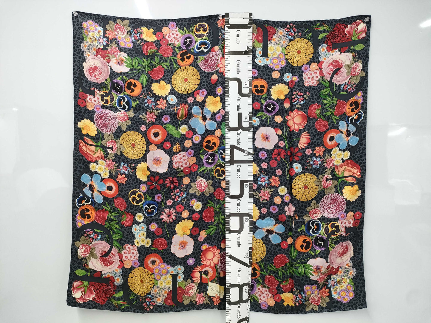 (10462_0163) GUCCI Scarf Floral Scarf