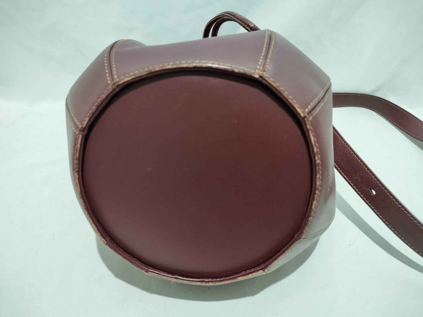 (10460_0121) Cartier Bordeaux Drawstring Shoulder Bag