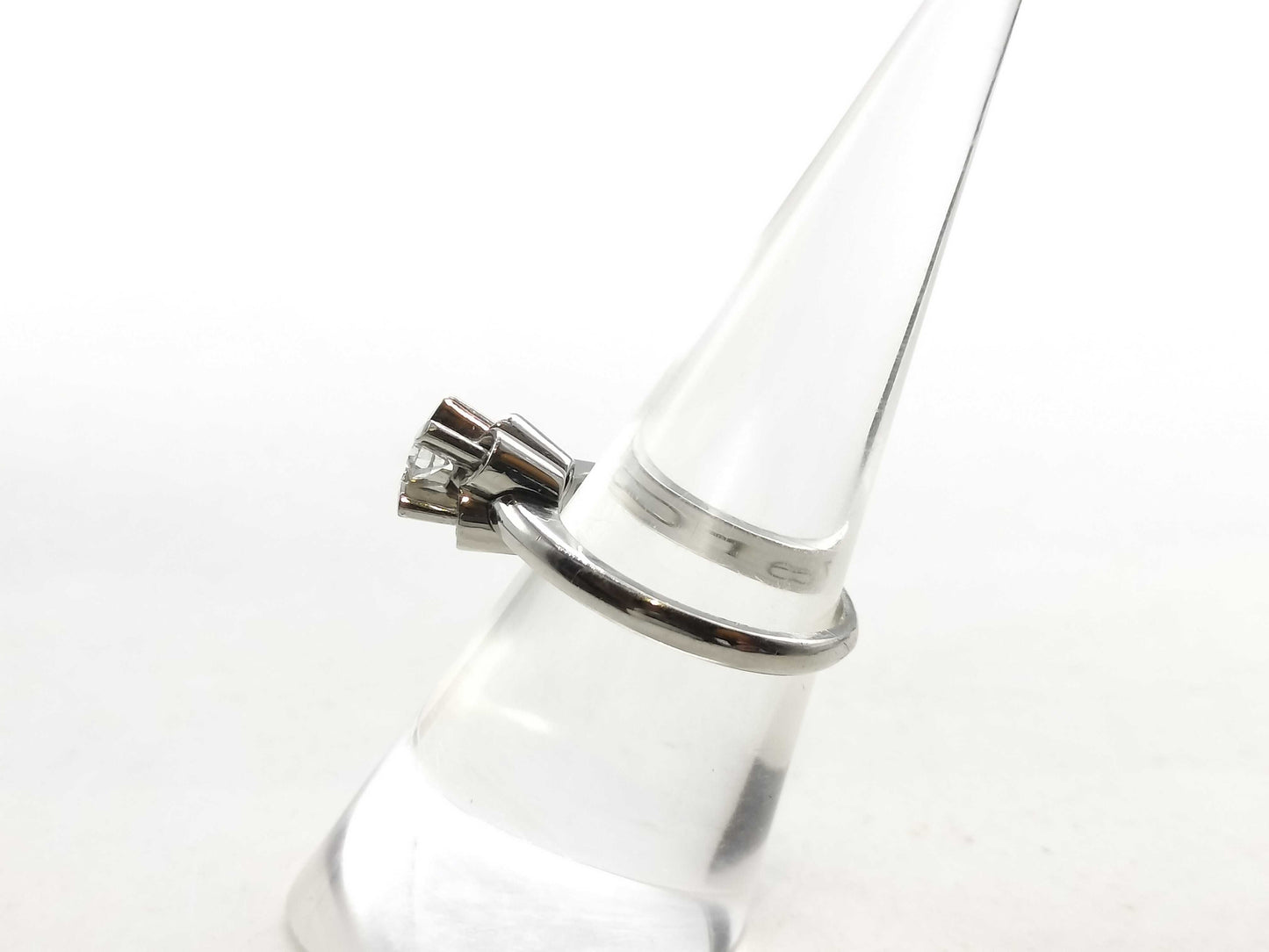 D0.16ct Pt900 5.6g Ring