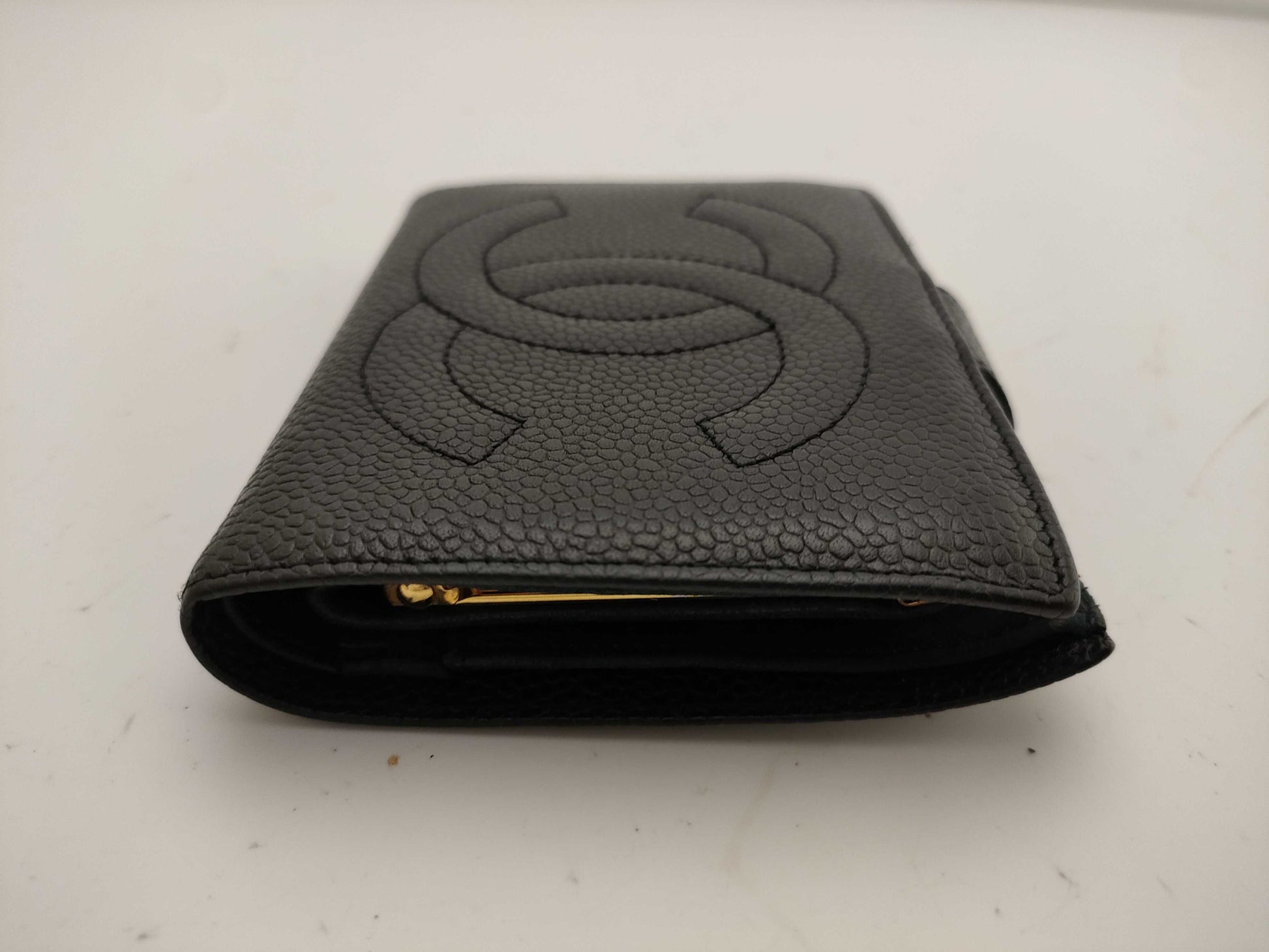 CHANEL Caviar Leather Folding Wallet with Coco Mark and Gold Hardware
