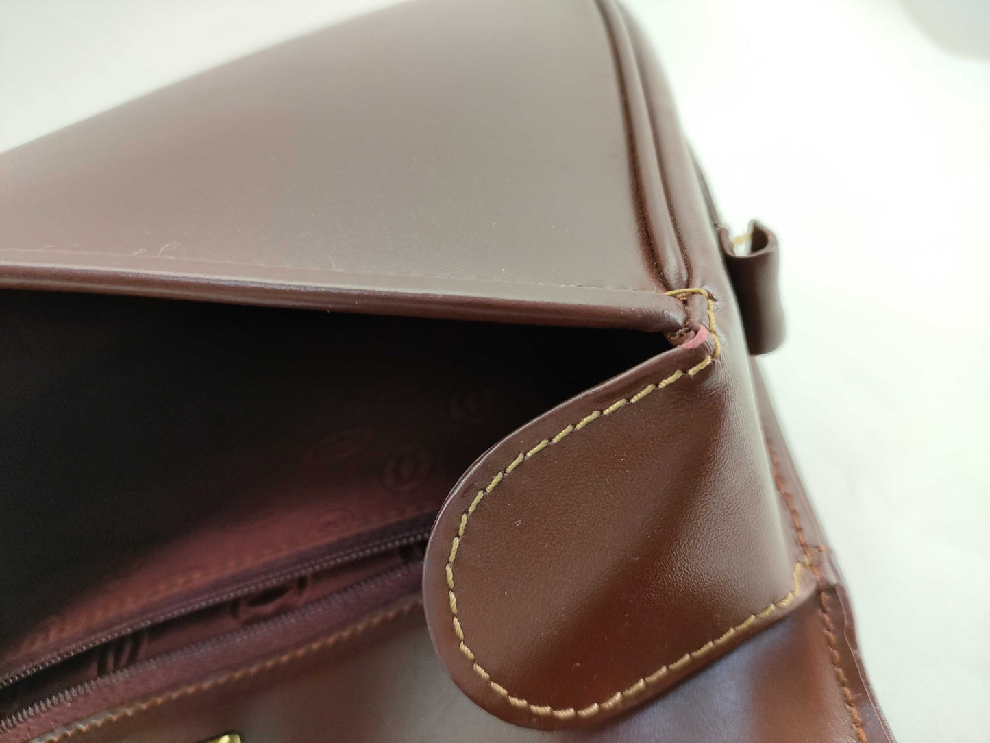 (10460_0126) Cartier Mast Mast Bordeaux Logo Shoulder Bag