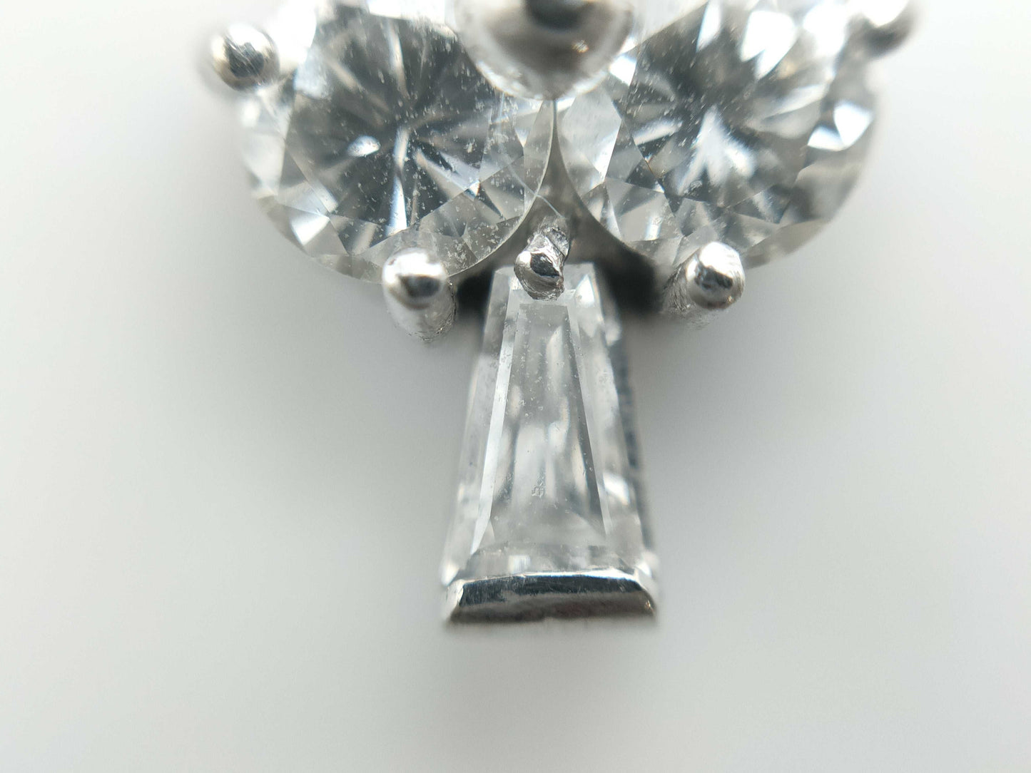 Diamond 585 1.4g Pendant Top