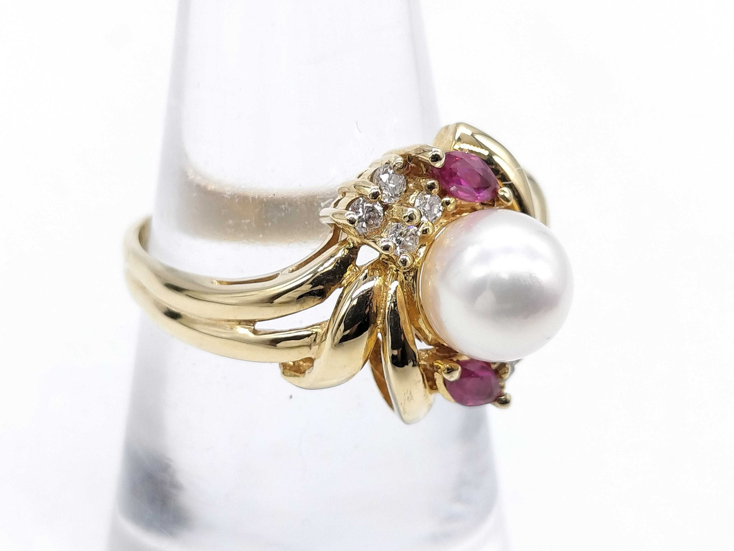 Pearl, diameter approximately 6.8mm, Ruby, D0.15ct, K14, 4.3g Ring