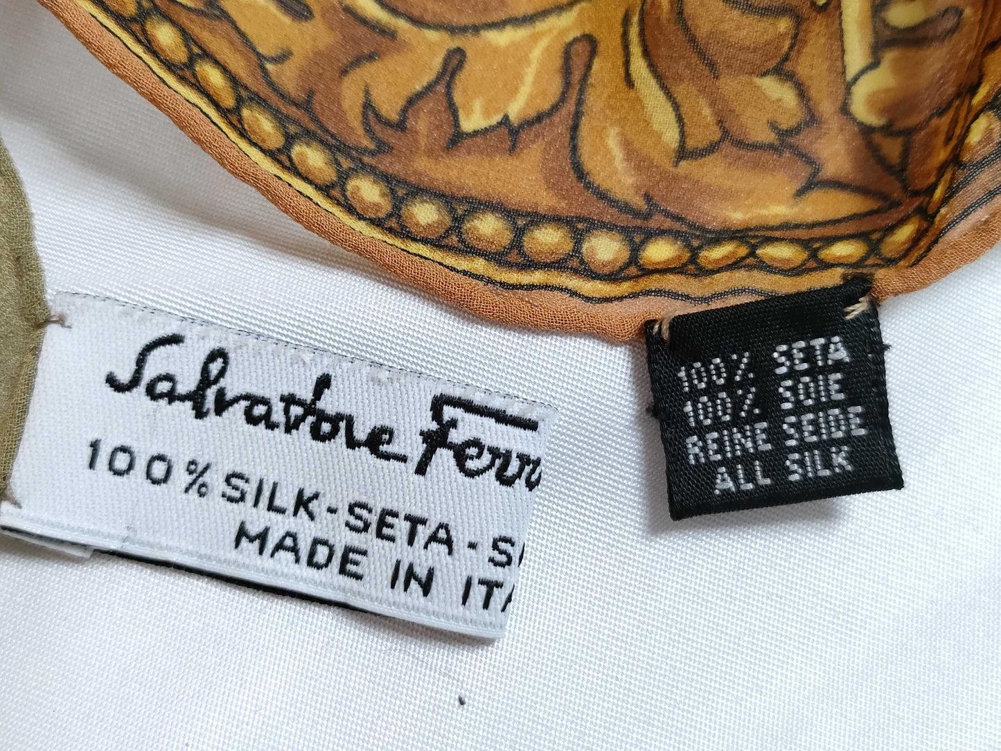 FENDI/Ferragamo etc. 3 scarves