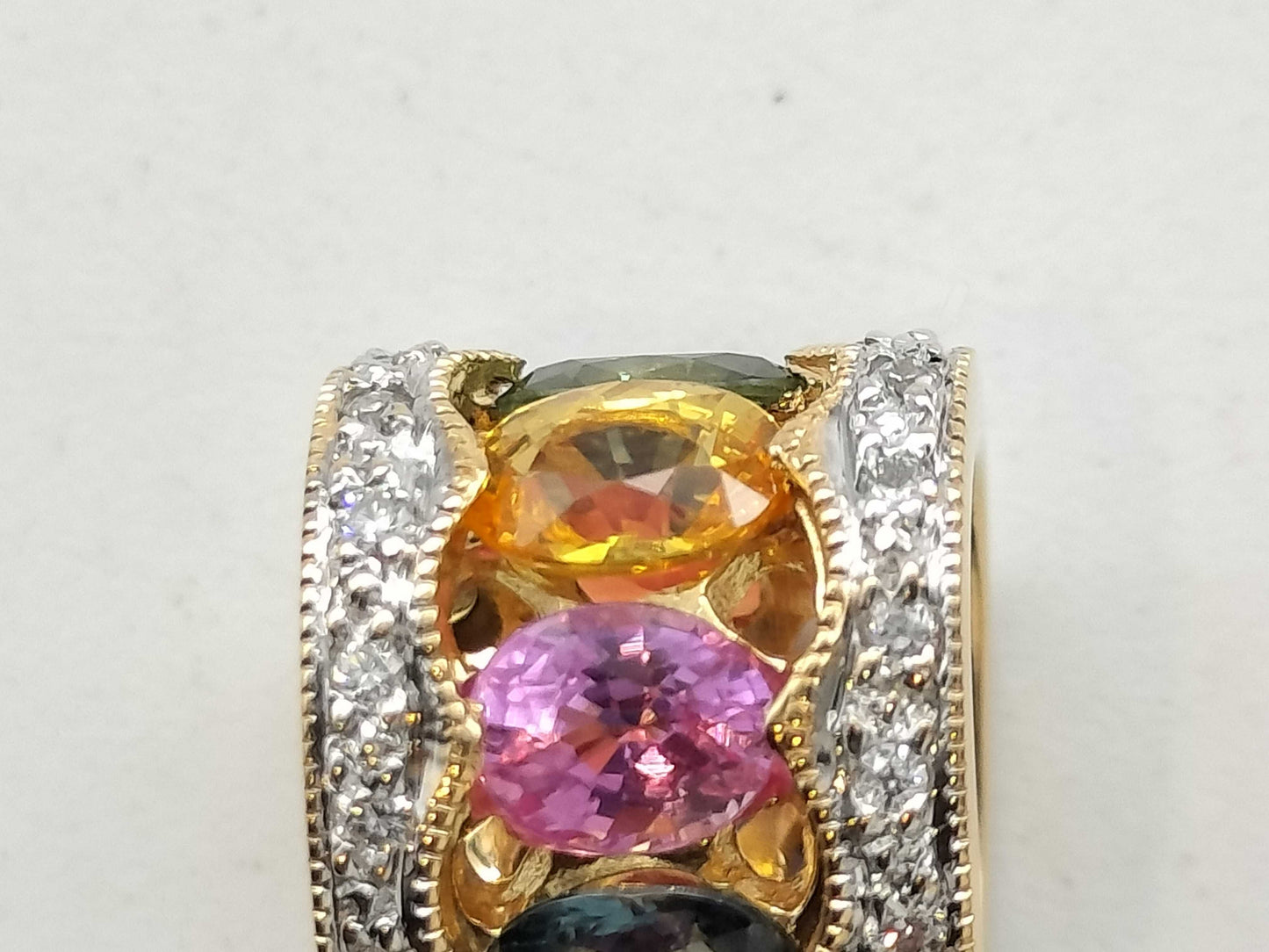 Colored Stone Multi Diamond K18 2.4g Pendant Top