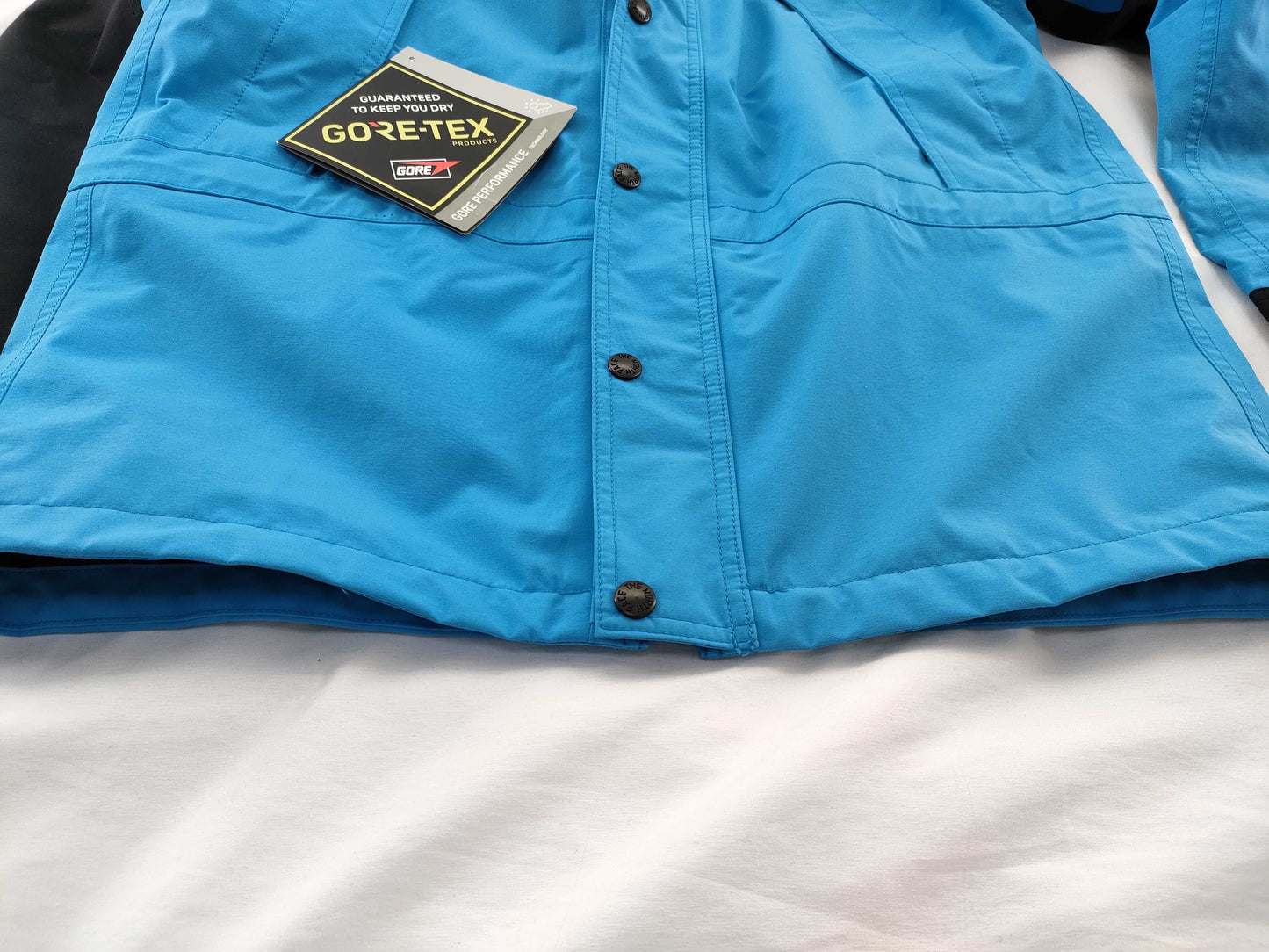 THE NORTH FACE Mountain Light Jacket NP11834 Jacket