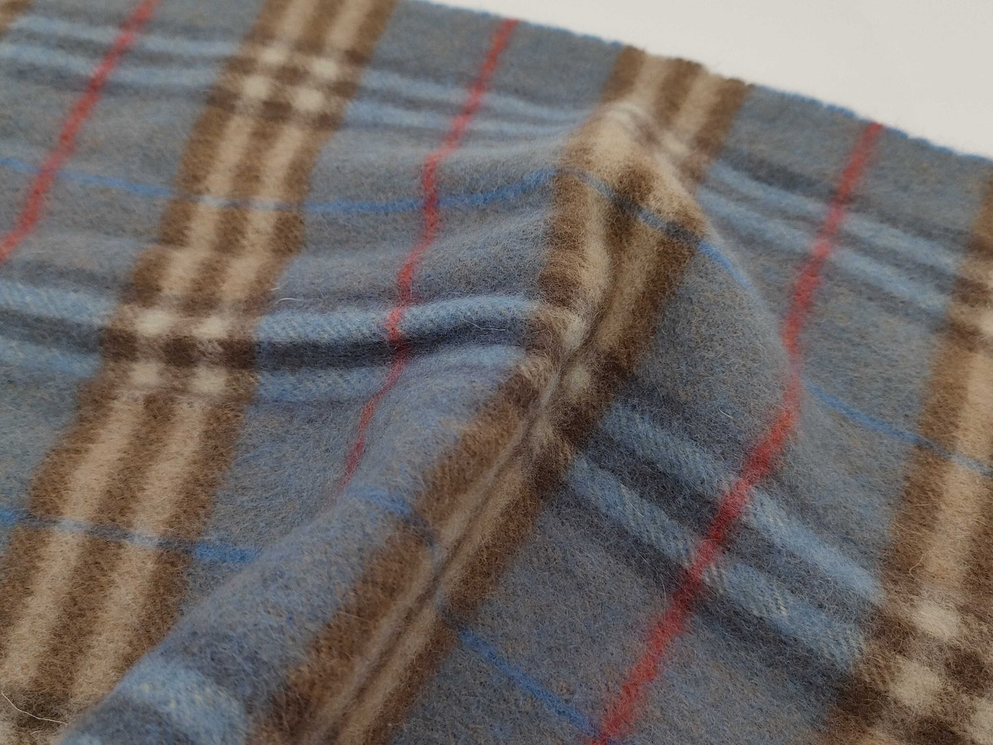 (10462_0315) Burberrys Muffler Burberry's Muffler