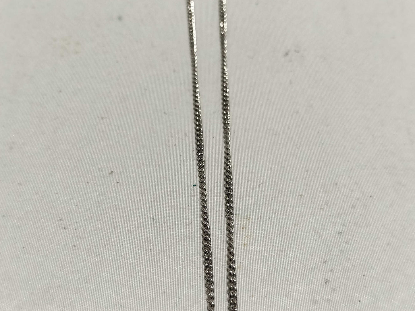 Dior Dior Heart Logo Neck Necklace