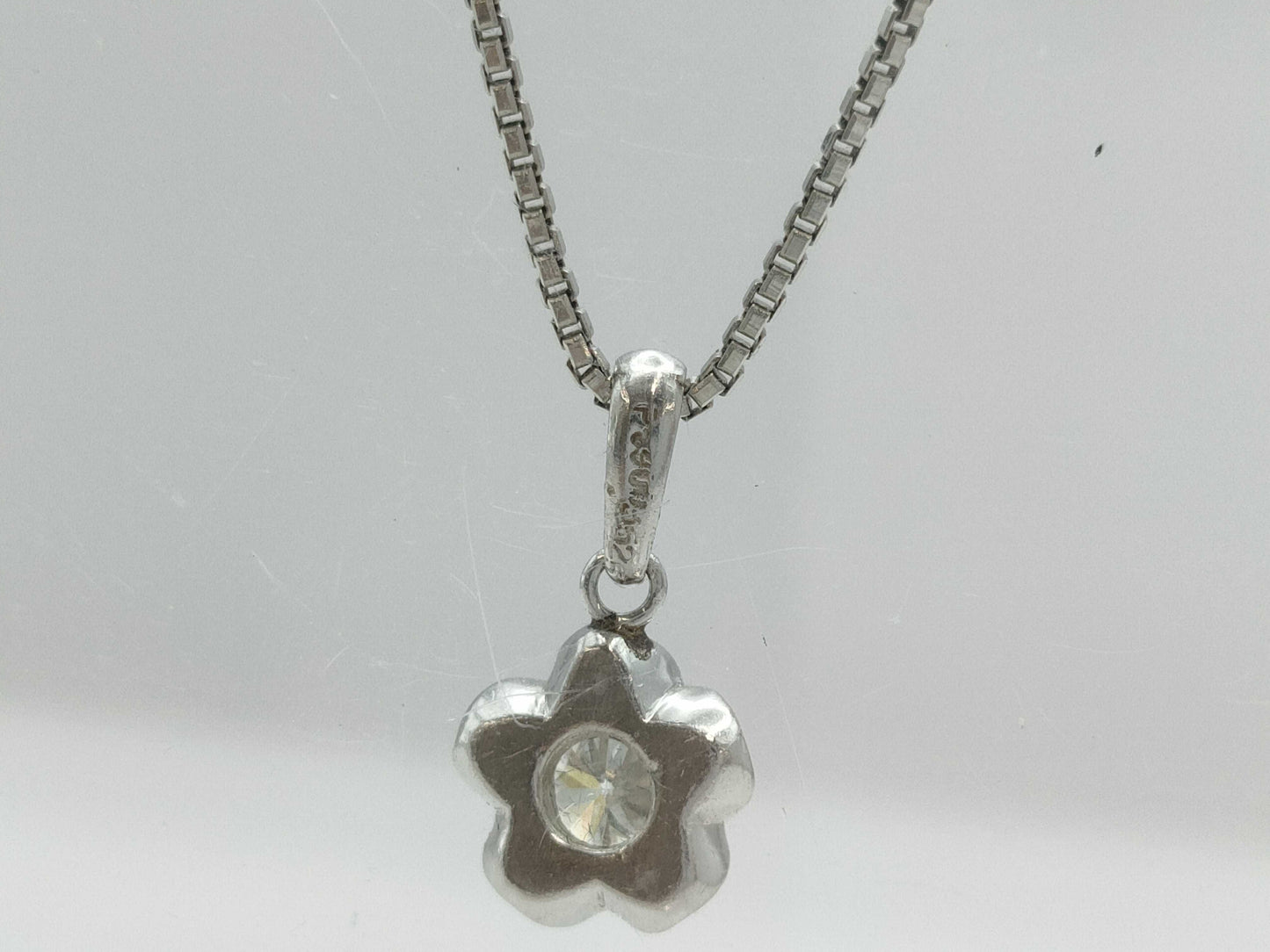 D0.3525ct PT850 5.5g Necklace