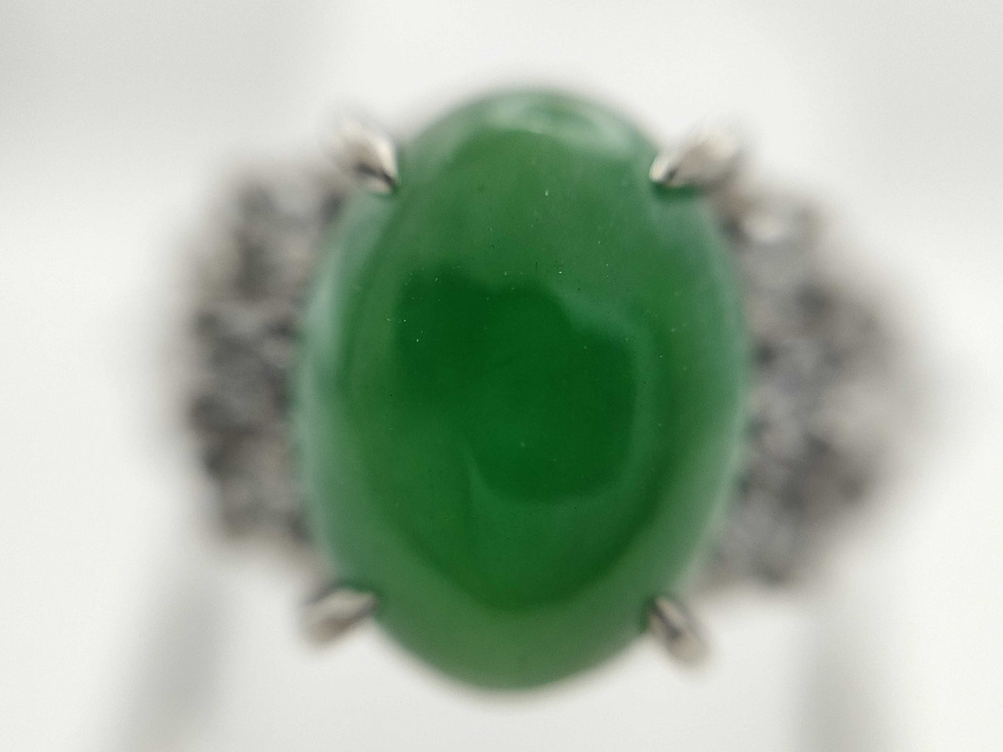 Jade 2.74ct D0.14ct Pm 9.1g Ring