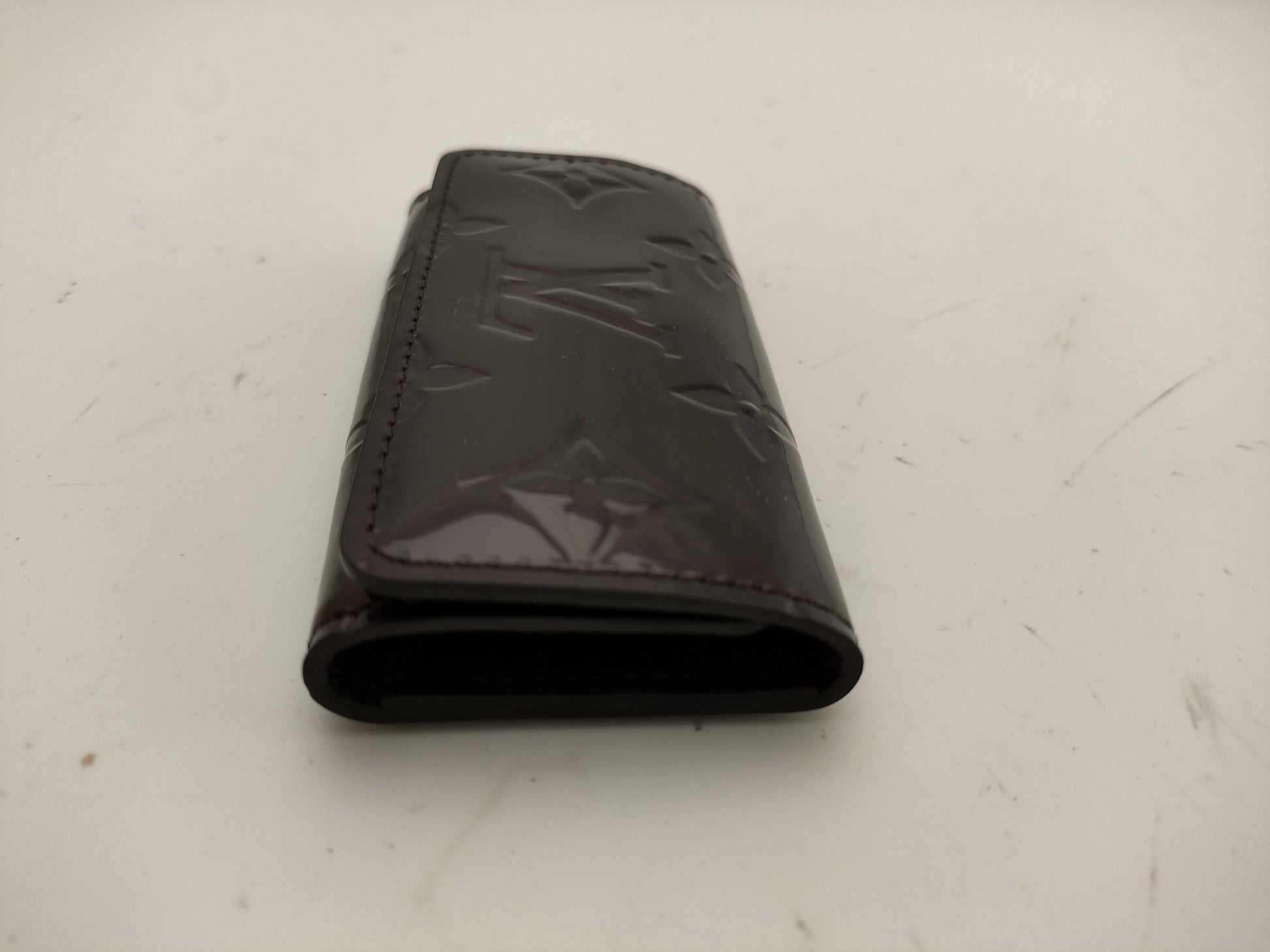 LOUIS VUITTON Vernis Multicle 4 Key Case/Key Holder