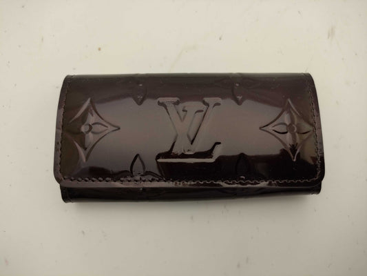LOUIS VUITTON Vernis Multicle 4 Key Case/Key Holder