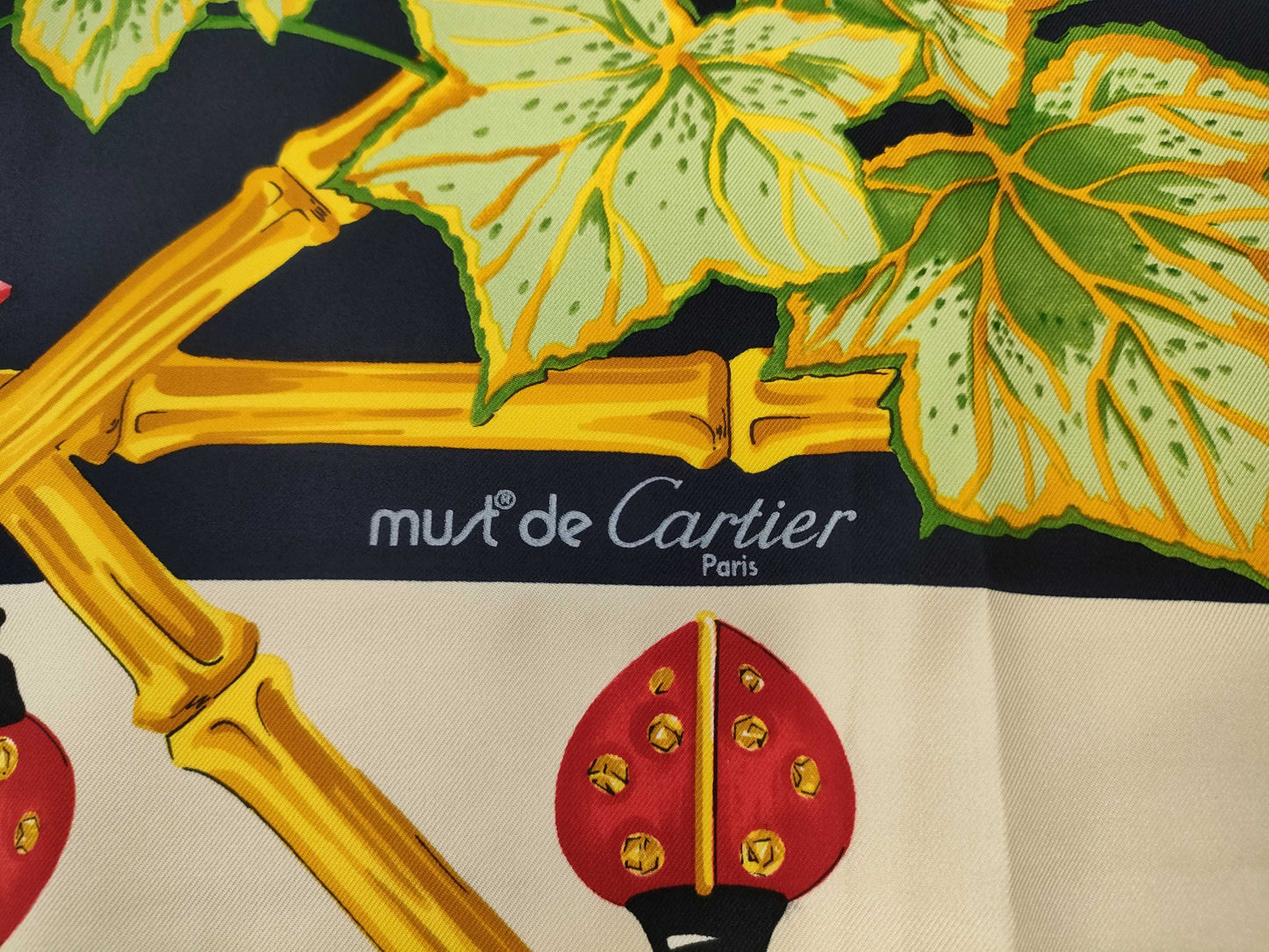 (10462_0185) Cartier Martodu Ladybug Untagged Scarf