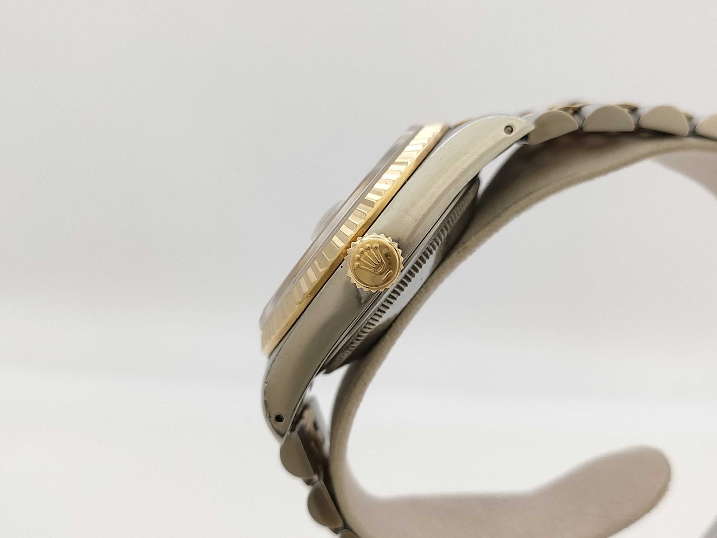ROLEX 16233 S239618 Champagne Dial Boys' Watch