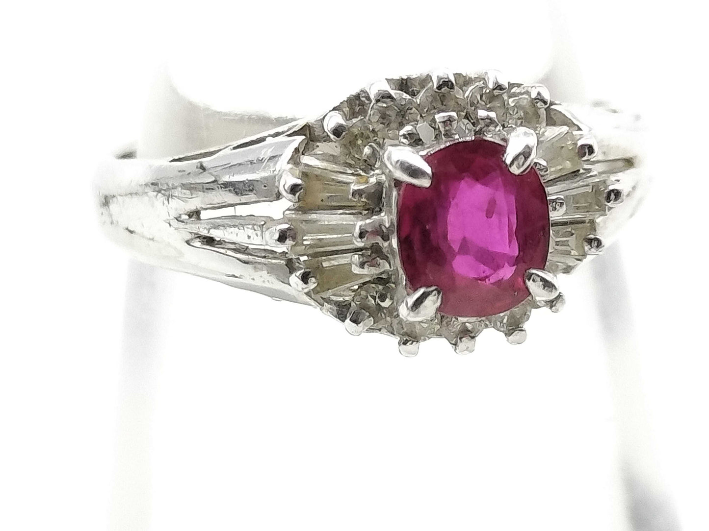 R0.52ct D0.20ct PT900 3.8g Ring