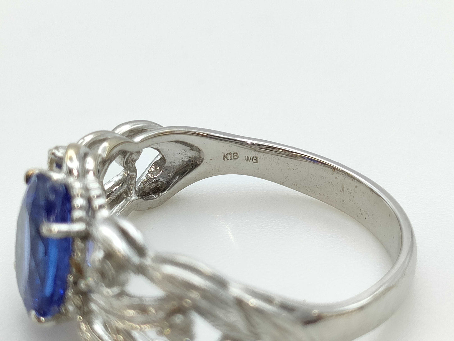 TZ1.75ct D0.10ct K18WG 4.9g Ring