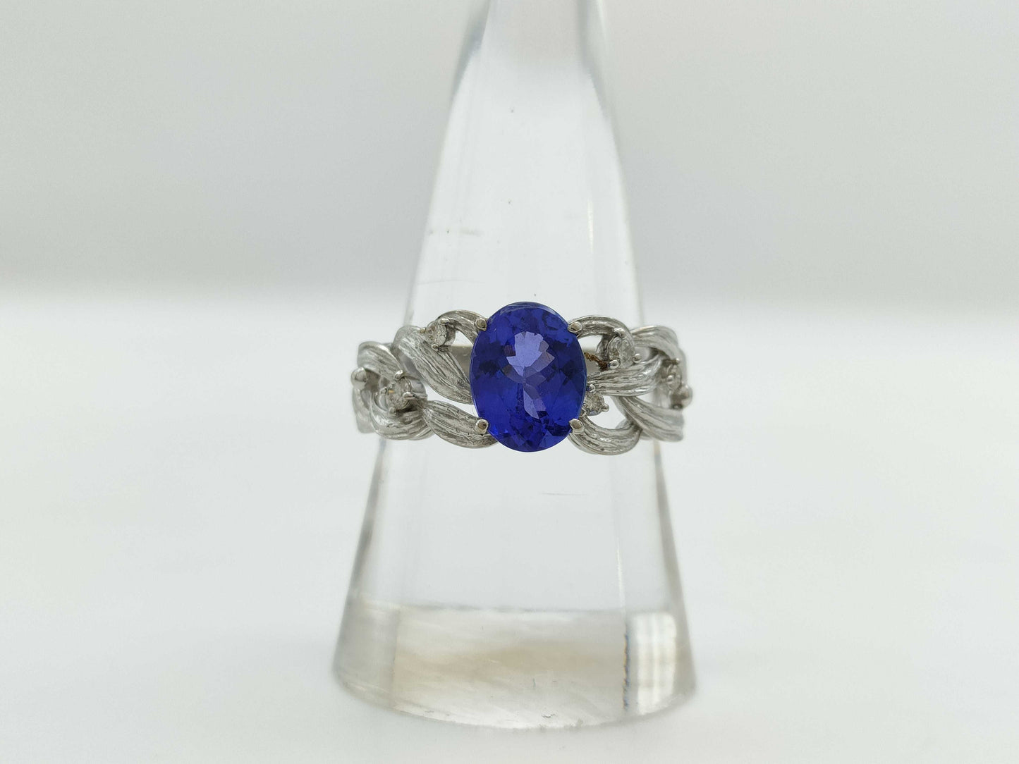 TZ1.75ct D0.10ct K18WG 4.9g Ring