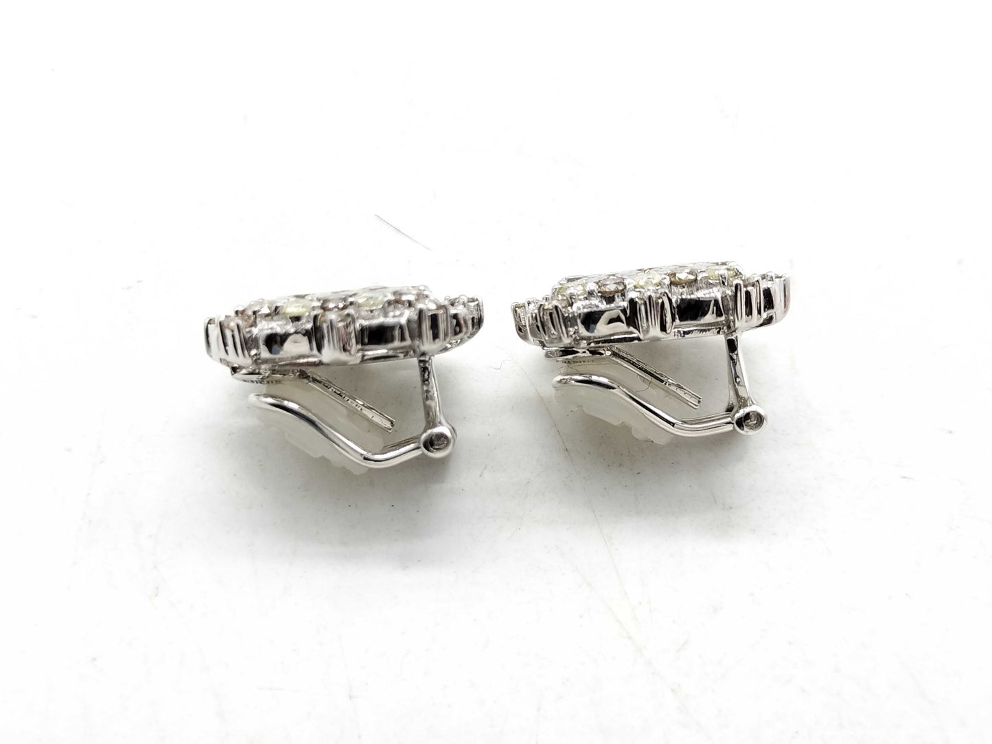 D1.15/1.15ct K18WG 8.5g Earrings