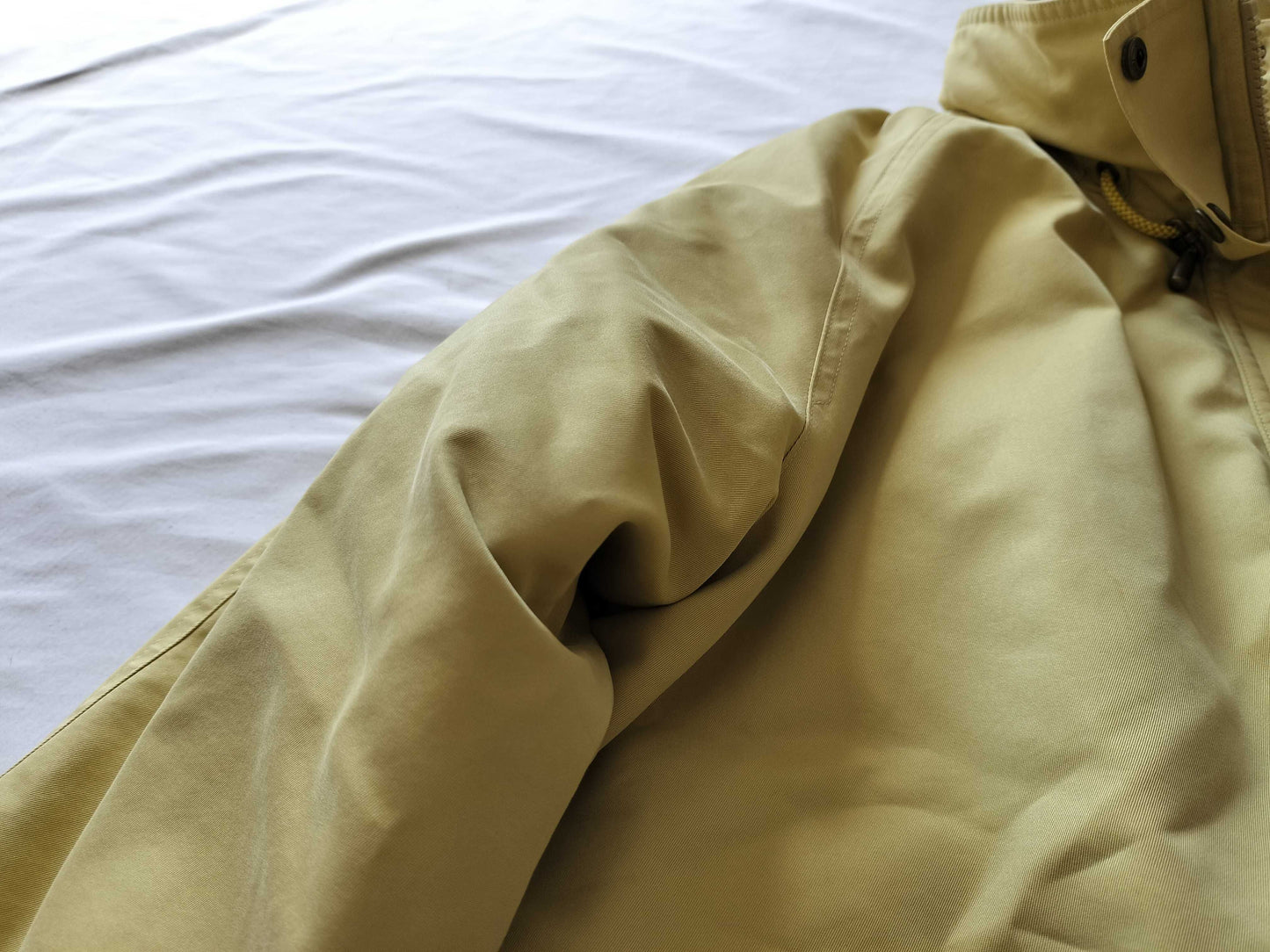BURBERRY coat with detachable inner lining