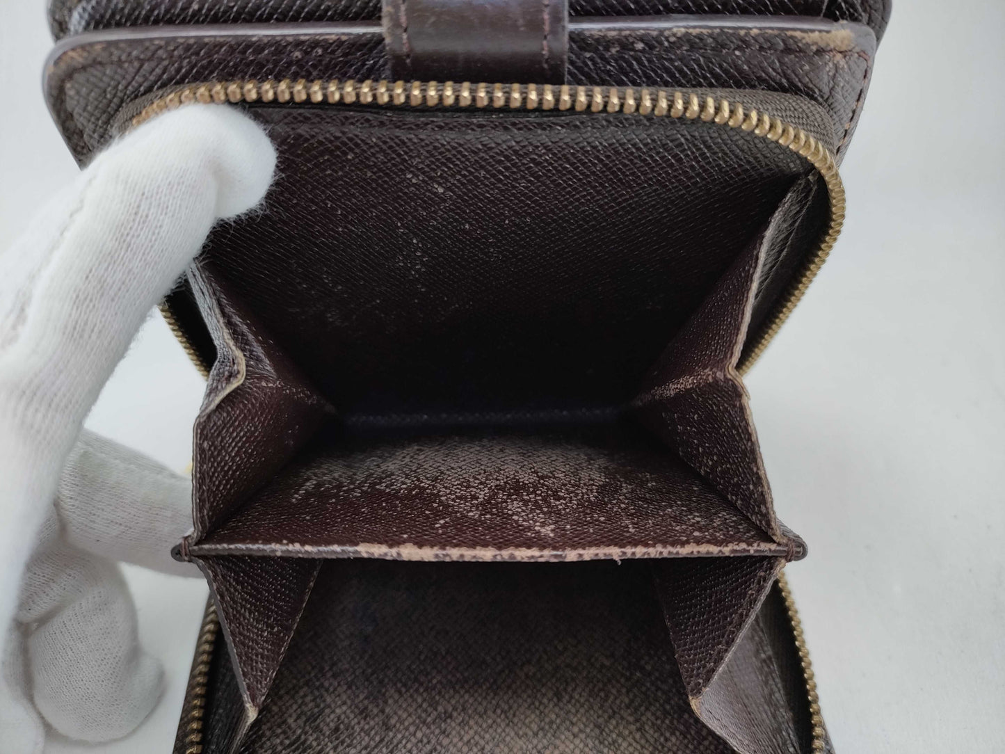 LOUIS VUITTON Damier N61668 Compact Zip Wallet