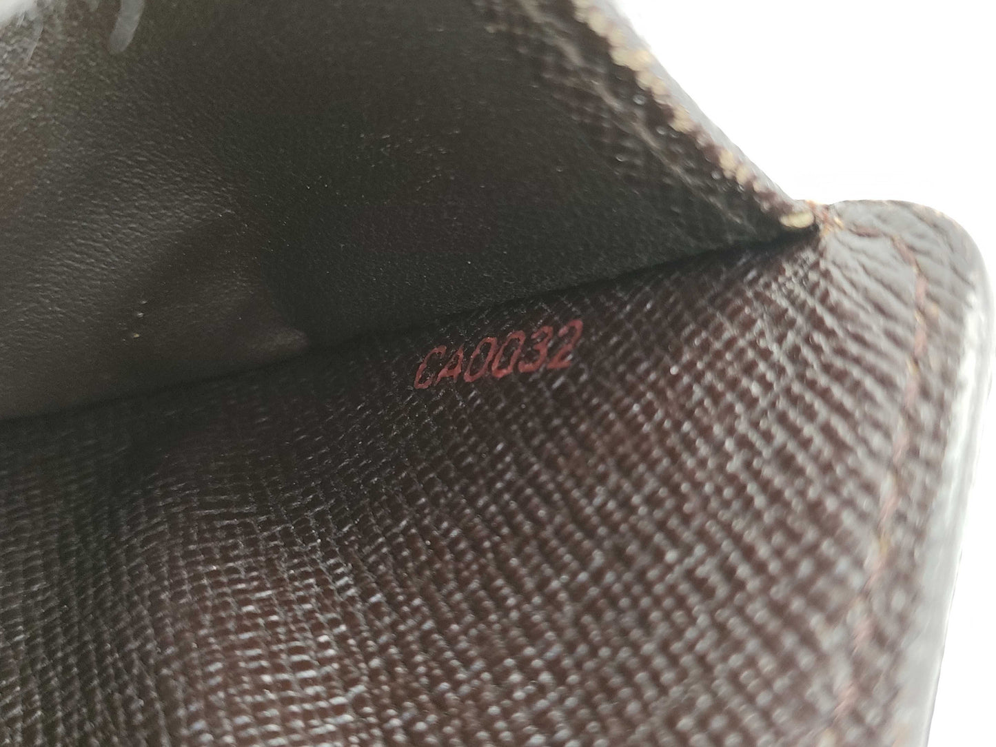LOUIS VUITTON Damier N61668 Compact Zip Wallet
