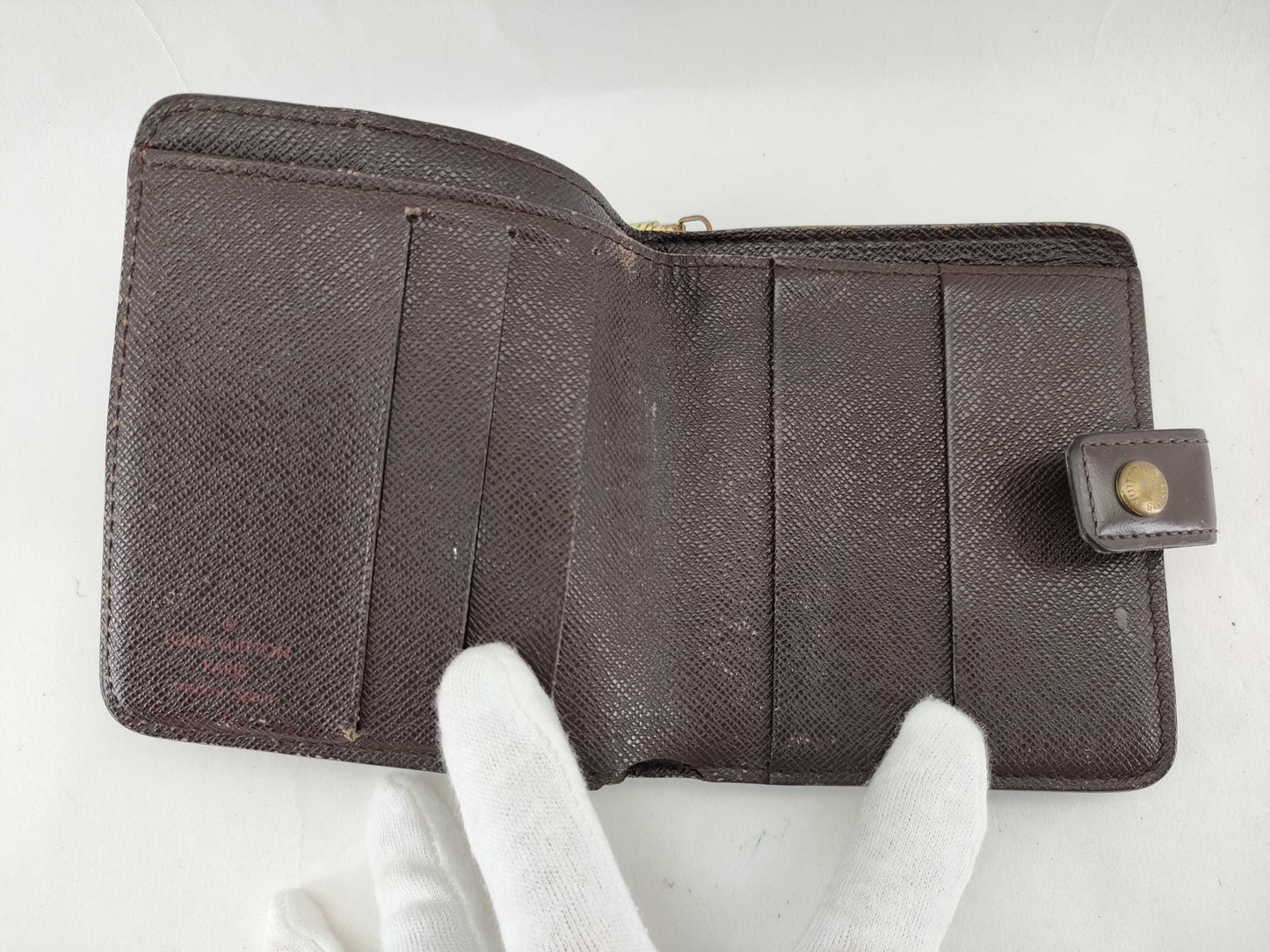 LOUIS VUITTON Damier N61668 Compact Zip Wallet