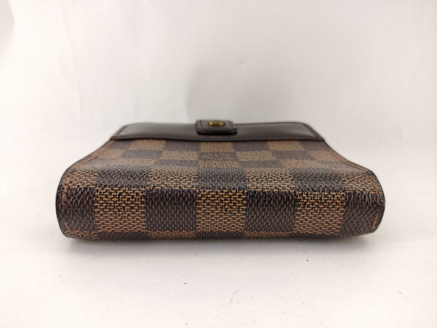 LOUIS VUITTON Damier N61668 Compact Zip Wallet