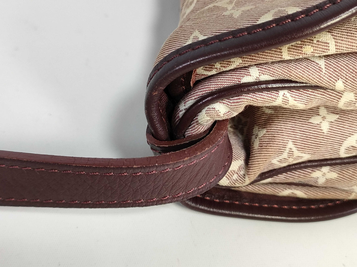 LOUIS VUITTON Monogram Minilan Saumur Idylle Bordeaux Shoulder Bag
