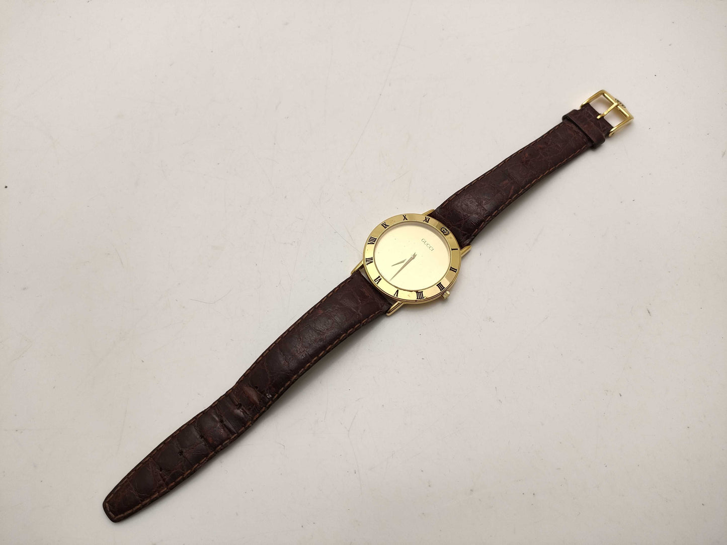 GUCCI Gold Watch 3000 2M Women's Watch