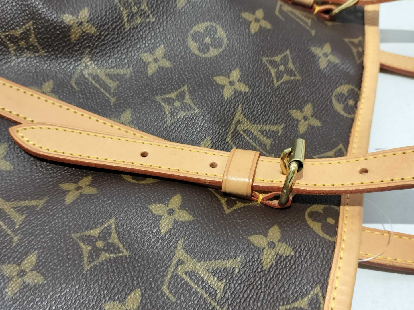LOUIS VUITTON Monogram Bucket GM Tote Bag