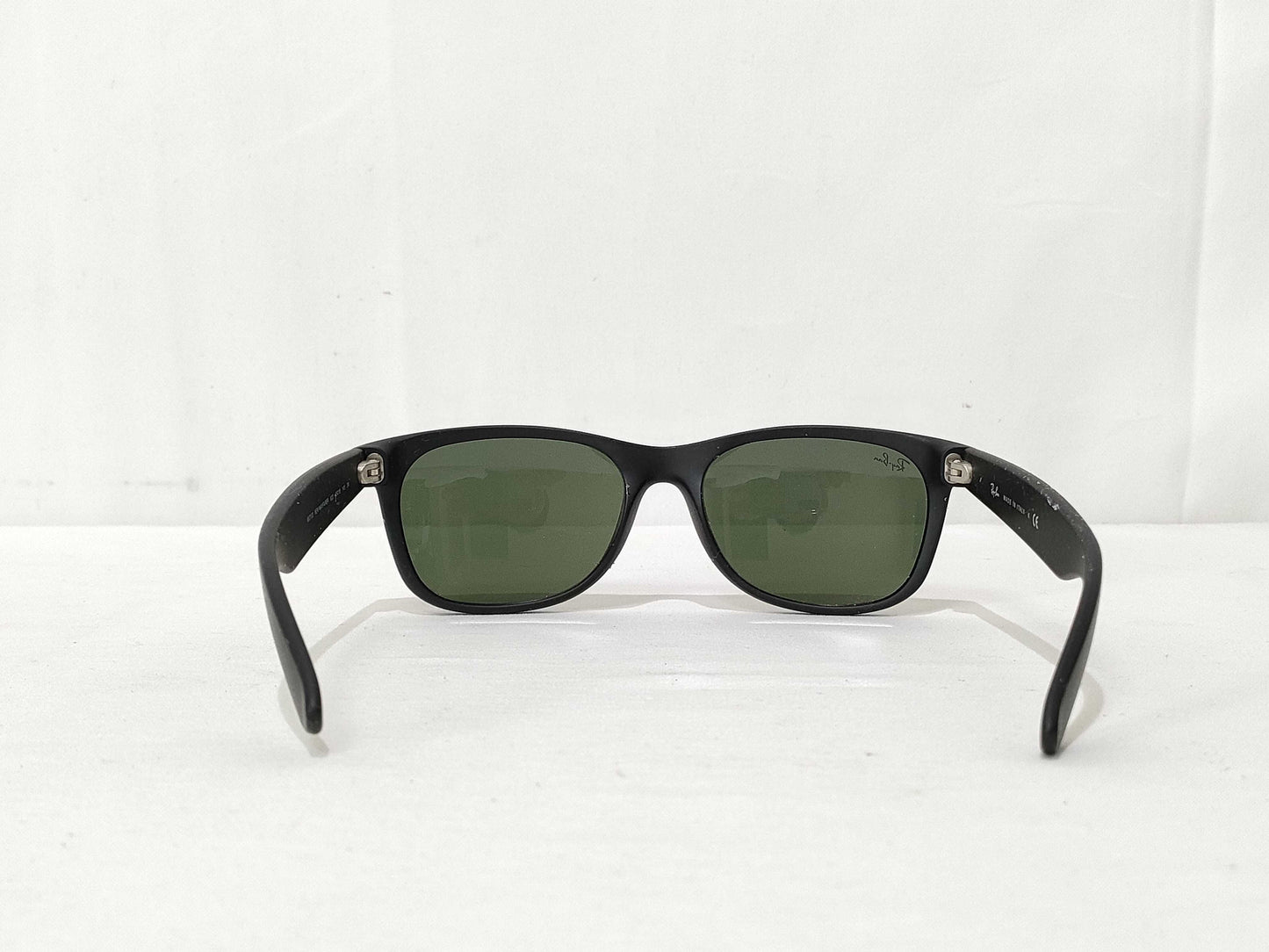 RayBan RB2132 Rubber Frame Sunglasses/Eyeglasses
