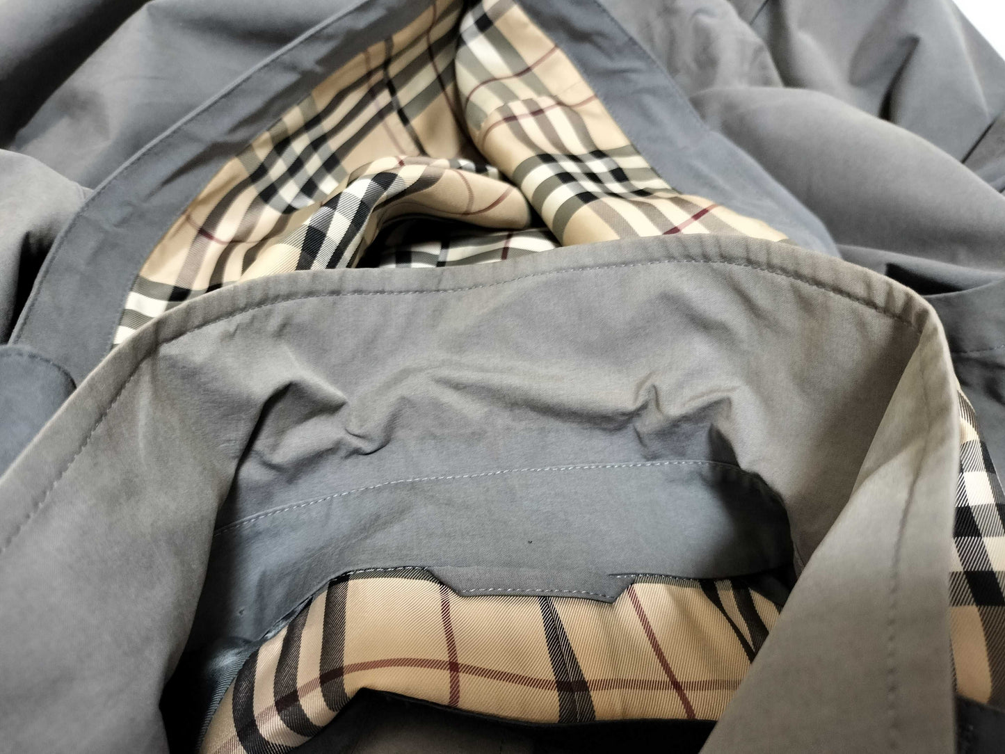 BURBERRY trench coat with Nova check lining