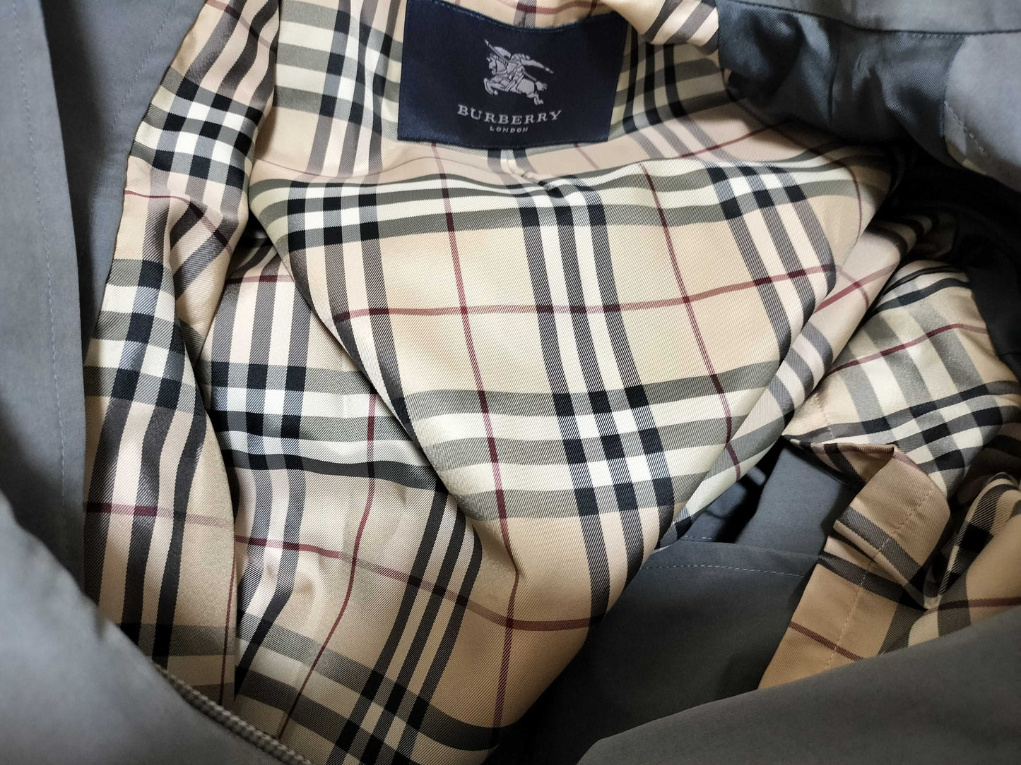 BURBERRY trench coat with Nova check lining