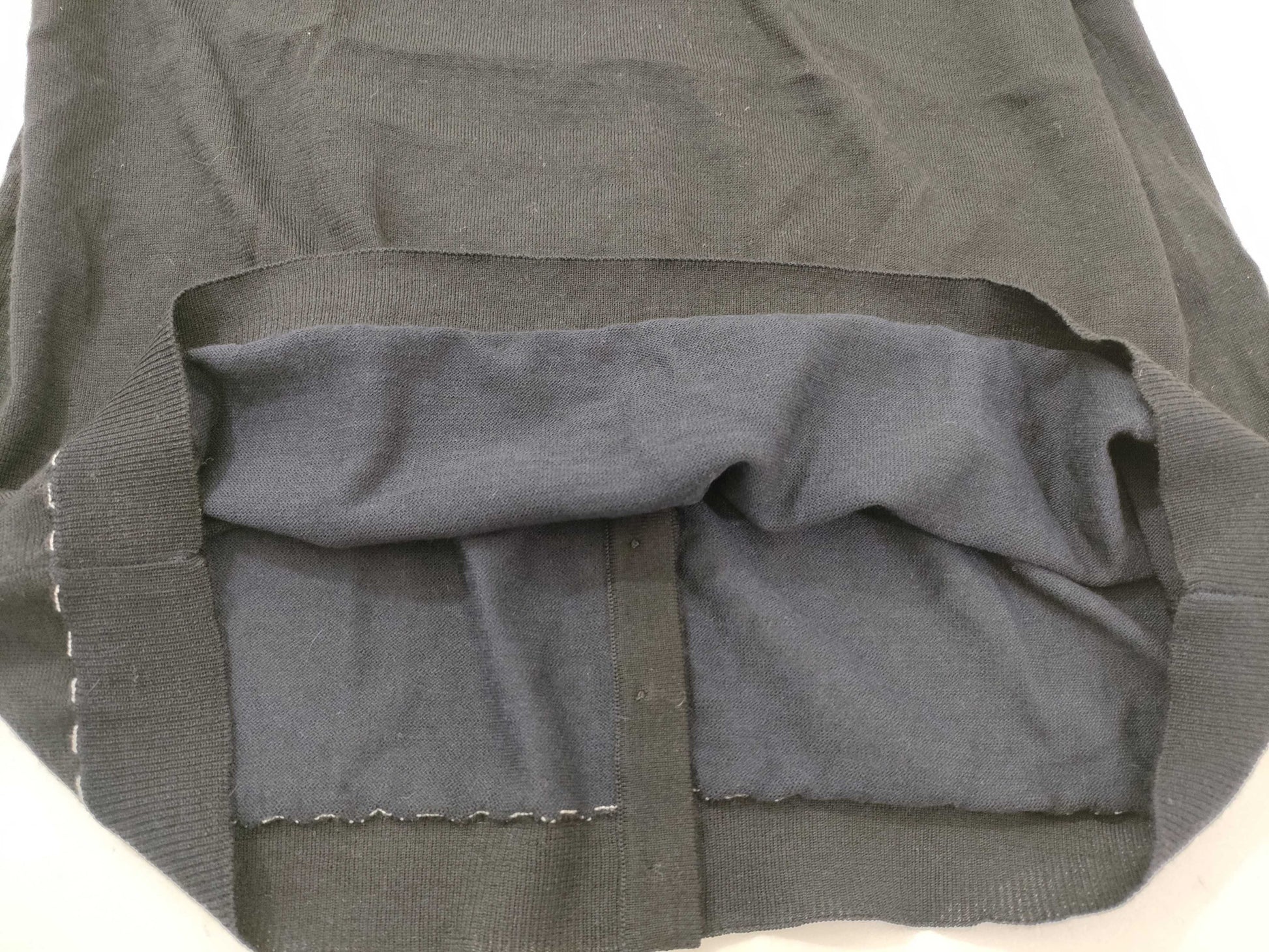 LOUIS VUITTON Sleeveless Knit Top with Tag