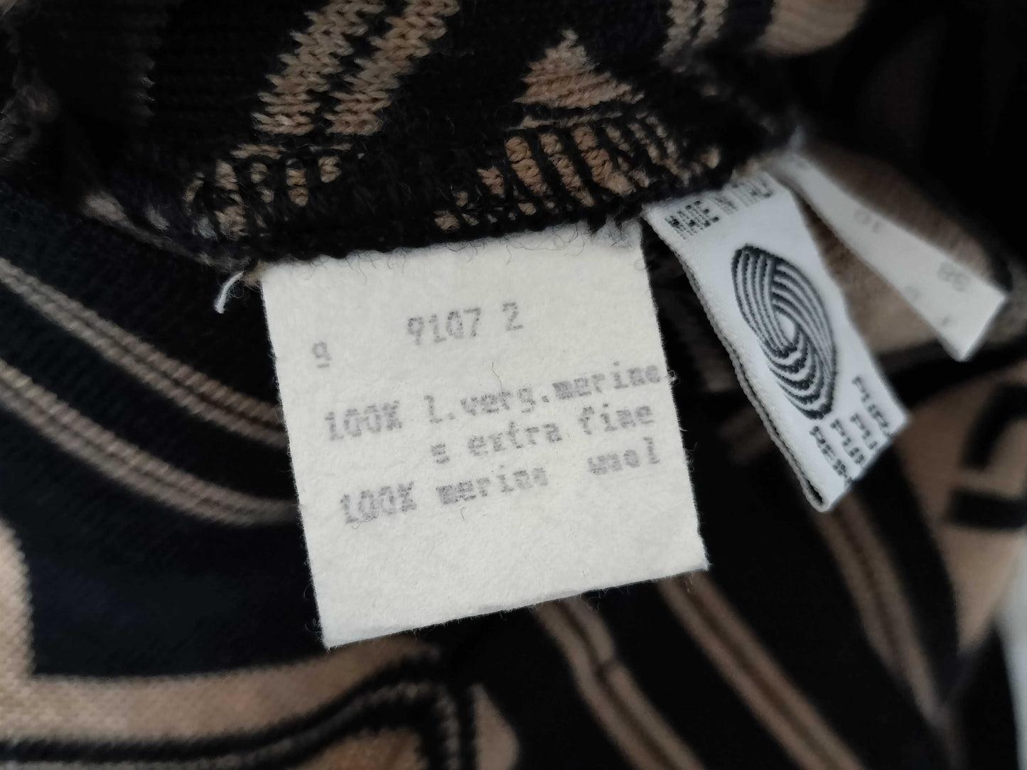 FENDI logo knit Zucca top size 40 top