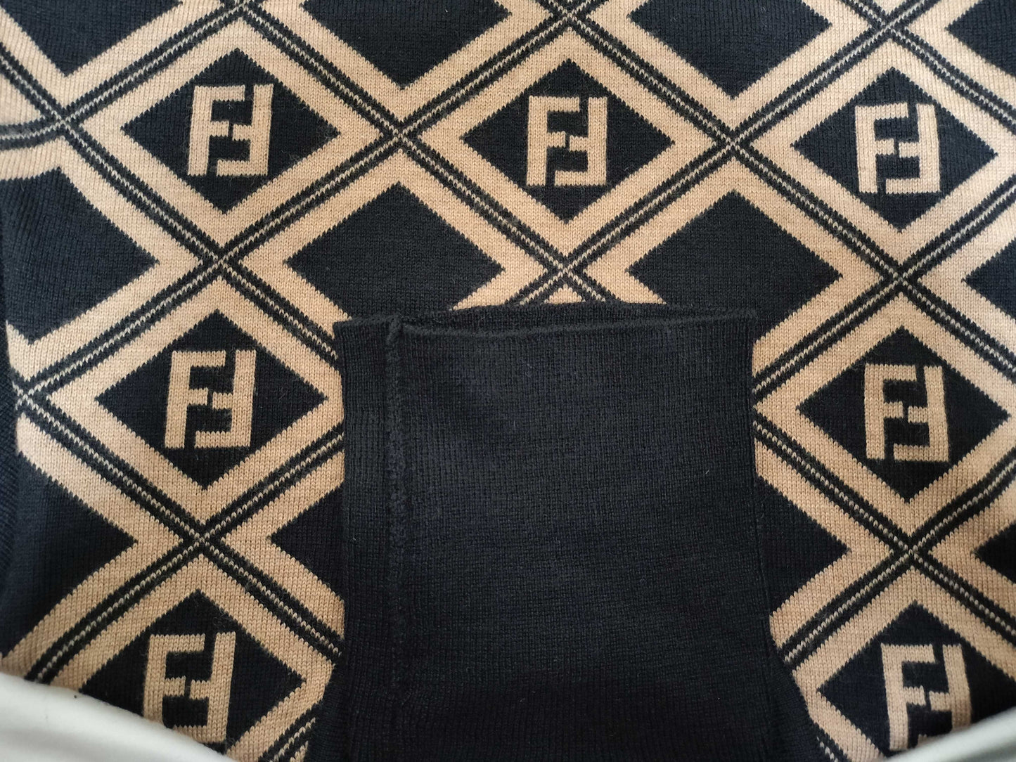 FENDI logo knit Zucca top size 40 top