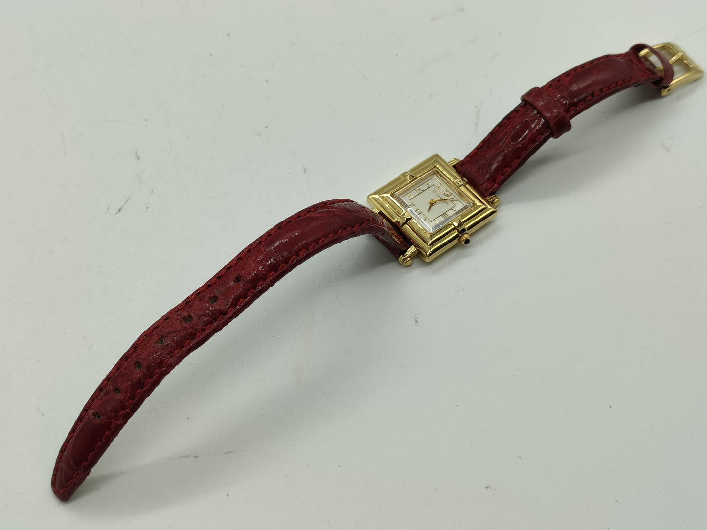 Yves Saint Laurent 5420-f46657 Unused Women's Watch
