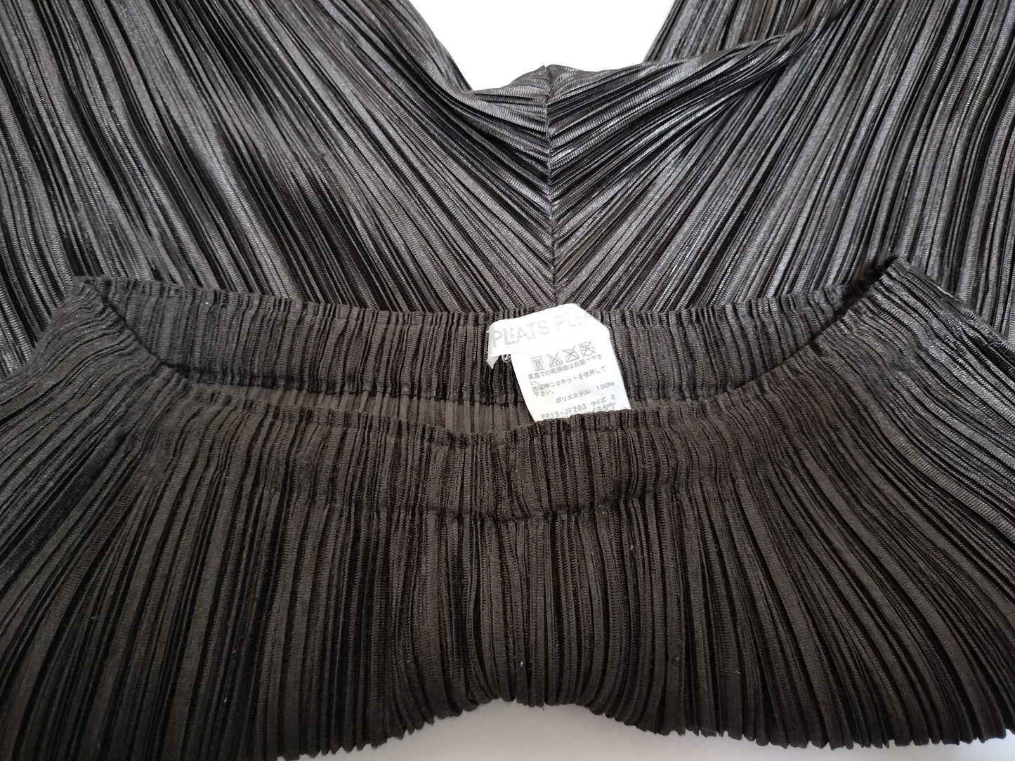 ISSEY MIYAKE Pleats Please Pants Black