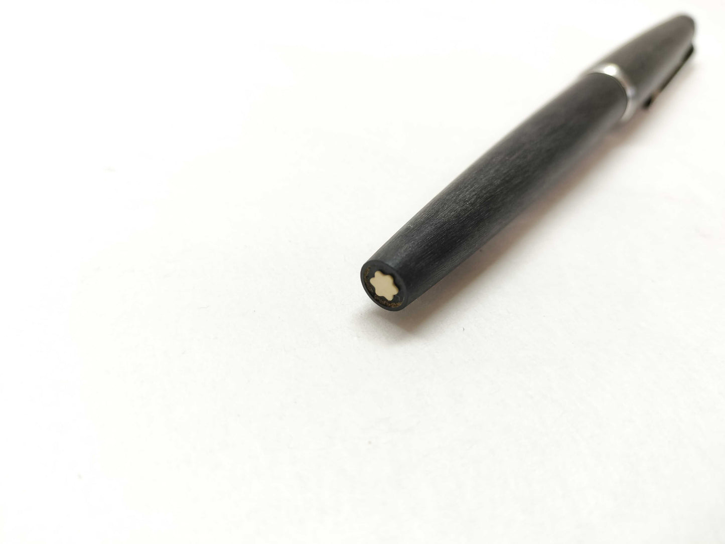 MONTBLANC Montblanc 585 Fountain Pen Pens & Fountain Pens