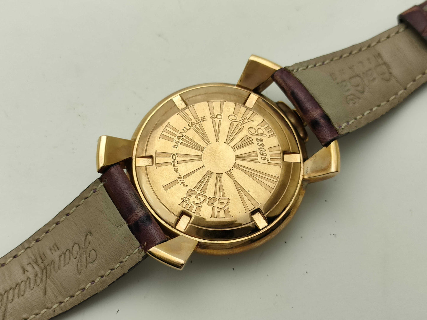 GAGA Milano Manuale 40 23096 Men's Watch with Broken Crown