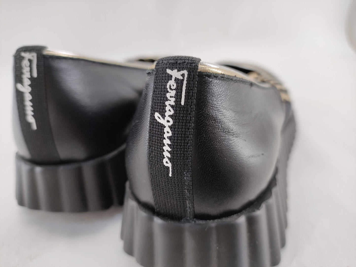 Salvatore Ferragamo Vara Vara Chain Pumps
