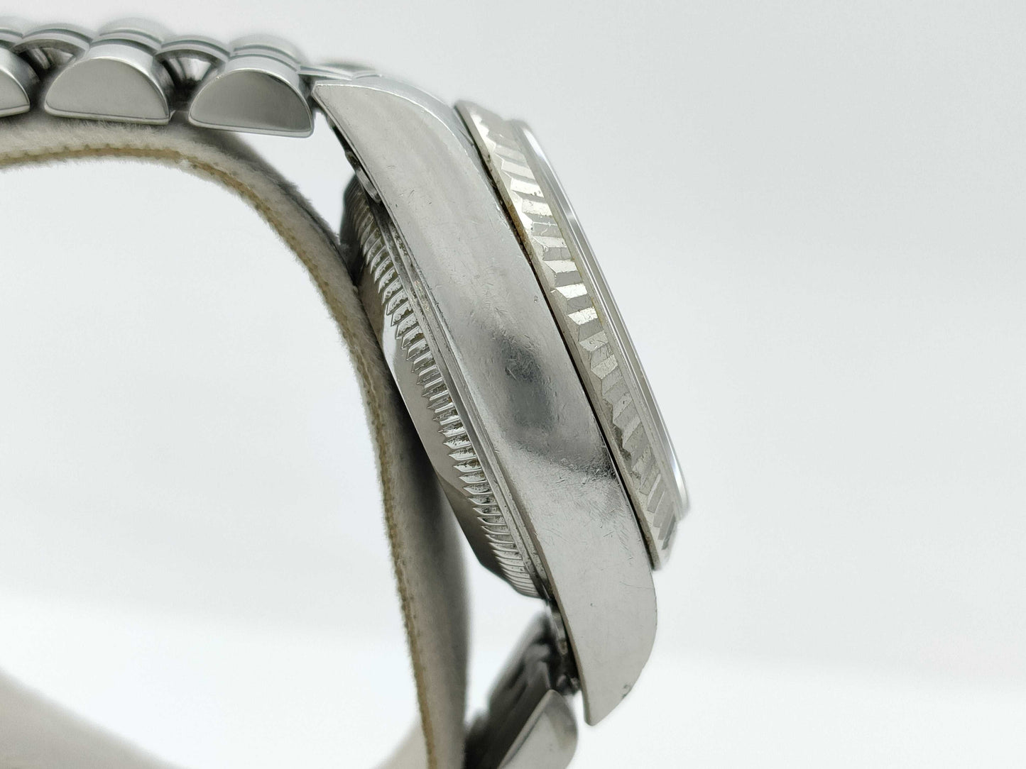 ROLEX 79174 D057124 Silver Dial Women's Watch